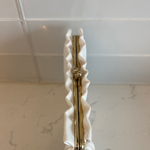 Chic White Leather Wristlet - Picture 3 of 8